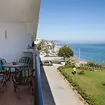 아파트 En Nerja. Primera Linea De Playa