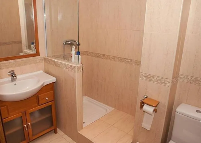 En Nerja. Primera Línea De Playa